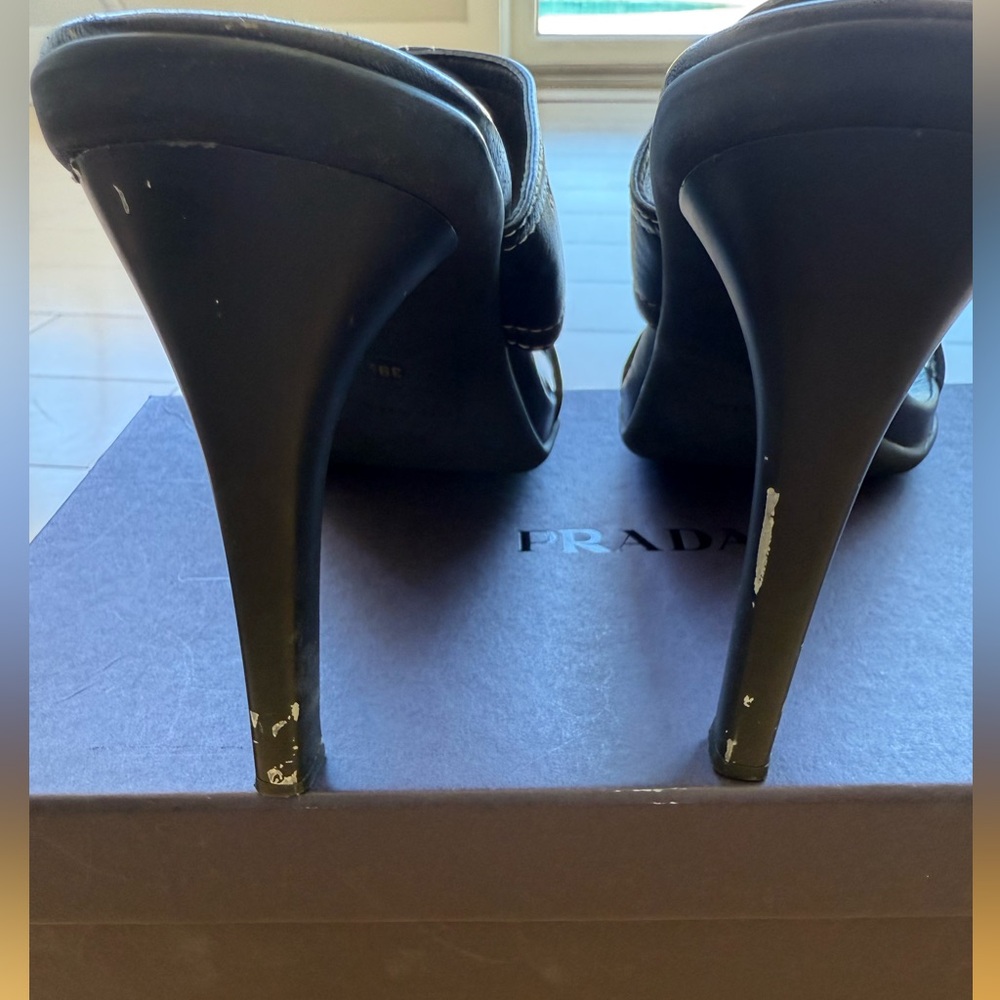 Prada Black Women's Sandals with 4” heel, made in Italy, size 39.5 (USA 9.5) - Picture 3 of 4